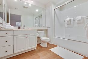 Global Luxury Suites at The Village