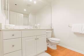 Global Luxury Suites at The Village