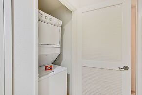 Global Luxury Suites at The Village