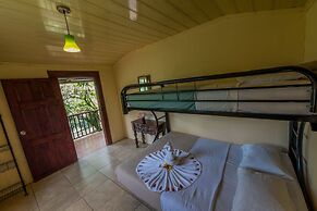 Essence Arenal Spa & Yoga