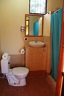 Essence Arenal Spa & Yoga