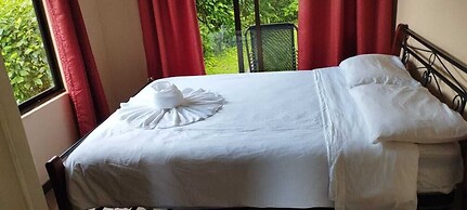 Essence Arenal Spa & Yoga
