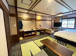 Kutsurogijuku Shintaki