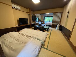 Kutsurogijuku Shintaki