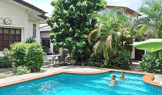 Villa Sisavad Guesthouse