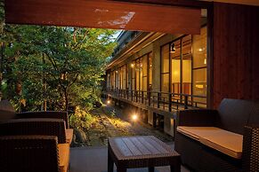 Hohoemino Kuyufu Tsuruya