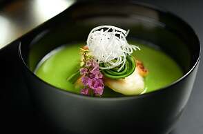 Hohoemino Kuyufu Tsuruya