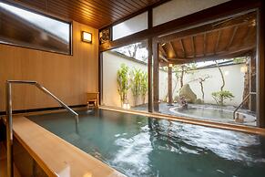 Hohoemino Kuyufu Tsuruya