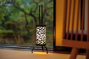 Hohoemino Kuyufu Tsuruya