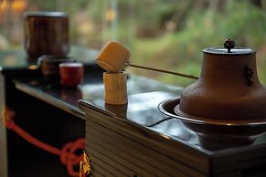 Hohoemino Kuyufu Tsuruya