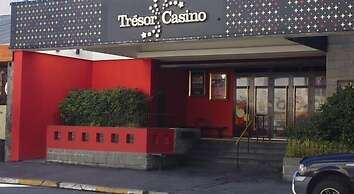 Ruca Cheli Village Ski Hotel