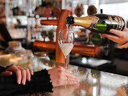 Sofitel Sydney Darling Harbour