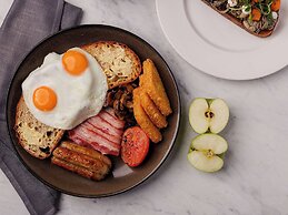 Sofitel Sydney Darling Harbour