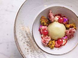 Sofitel Sydney Darling Harbour