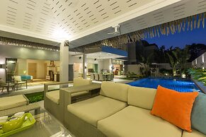 Beachside villa Mojito