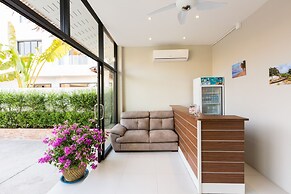 Beachside villa Mojito