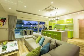 Beachside villa Mojito