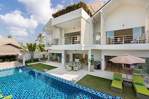 Beachside villa Mojito