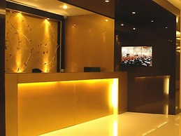 The Residence Airport & Spa