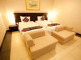 The Residence Airport & Spa