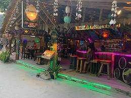 Phi Phi Little Star Resort