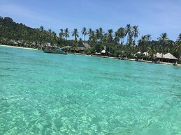 Phi Phi Little Star Resort