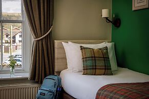 Crown Inn at Pooley Bridge