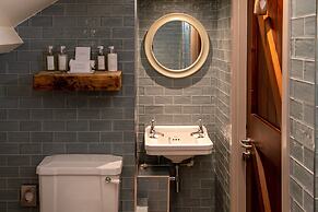 Crown Inn at Pooley Bridge