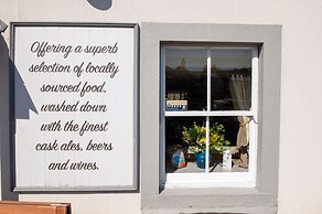 Crown Inn at Pooley Bridge