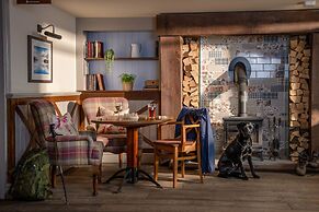 Crown Inn at Pooley Bridge