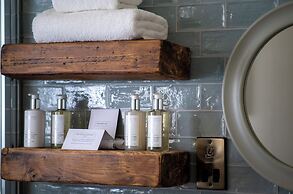 Crown Inn at Pooley Bridge