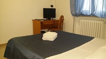 Flying Hotel