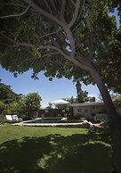 Onse Rus Guest House