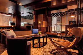 Hotel EMC2, Autograph Collection