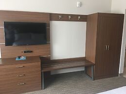 Holiday Inn Express & Suites Brenham South by IHG