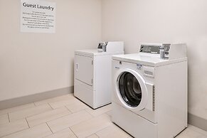 Holiday Inn Express & Suites Van Horn by IHG