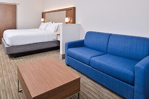 Holiday Inn Express & Suites Van Horn by IHG