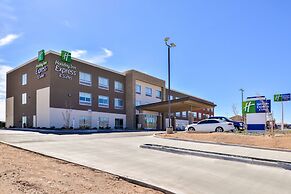Holiday Inn Express & Suites Van Horn by IHG