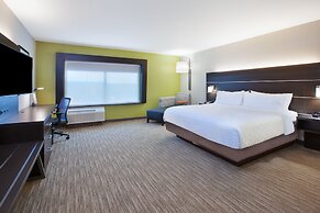 Holiday Inn Express & Suites Parkersburg East by IHG