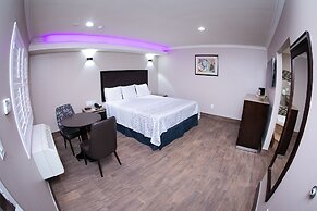 Diamond Bell Inn & Suites