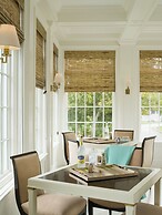 The Quogue Club at Hallock House