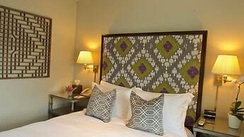 The Quogue Club at Hallock House