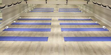 The Quogue Club at Hallock House