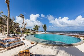 Maya Tulum by G Hotels