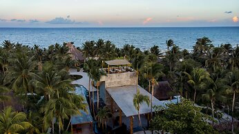 Maya Tulum by G Hotels