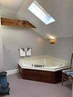 Carriage House B&B