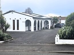 Hacienda Motel