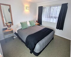 Hacienda Motel