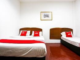 OYO 89562 Hotel Shalimar