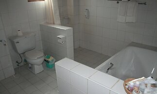 Golden Island Cottages Nampan Hotel